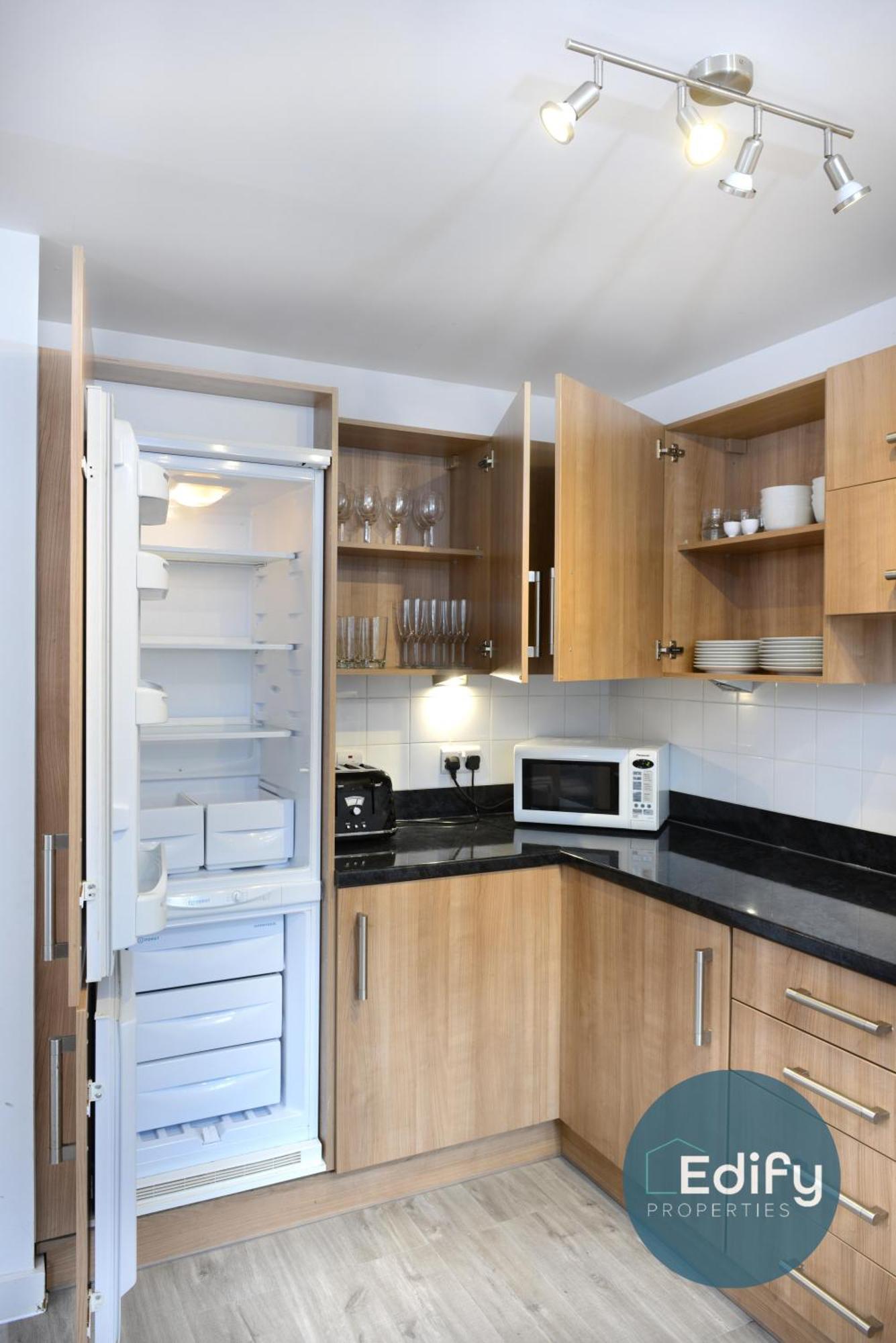 City Centre Townhouse, Sleeps 8, Free Parking Southampton Exteriér fotografie